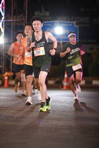 BIB: 2373, 23073, 22468
                            <button type="button" onclick="openModal(21503726)" class="btn btn-primary btn-sm float-right btn-popup" data-toggle="modal" data-target=".modal-high-quality">
                        <i class="fas fa-shopping-cart"></i> Add to Cart
                    </button>
                                            <button type="button" onclick="isThisMe(21503726, true)" class="btn btn-success btn-sm float-right btn-popup btn-isme hidden" data-toggle="tooltip" data-placement="bottom" title="นี่คือรูปของคุณใช่ไหม คลิกที่นี่เพื่อเอาเข้าอัลบั้ม">
                        <i class="fas fa-plus"></i> Add to album
                    </button>
                    <button type="button" onclick="isThisMe(21503726, false)" class="btn btn-warning btn-sm float-right btn-popup btn-isnotme hidden">
                        <i class="fas fa-ban"></i> Remove from album
                    </button>